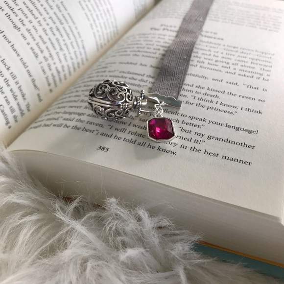 Bookmark - Picture 2 of 5